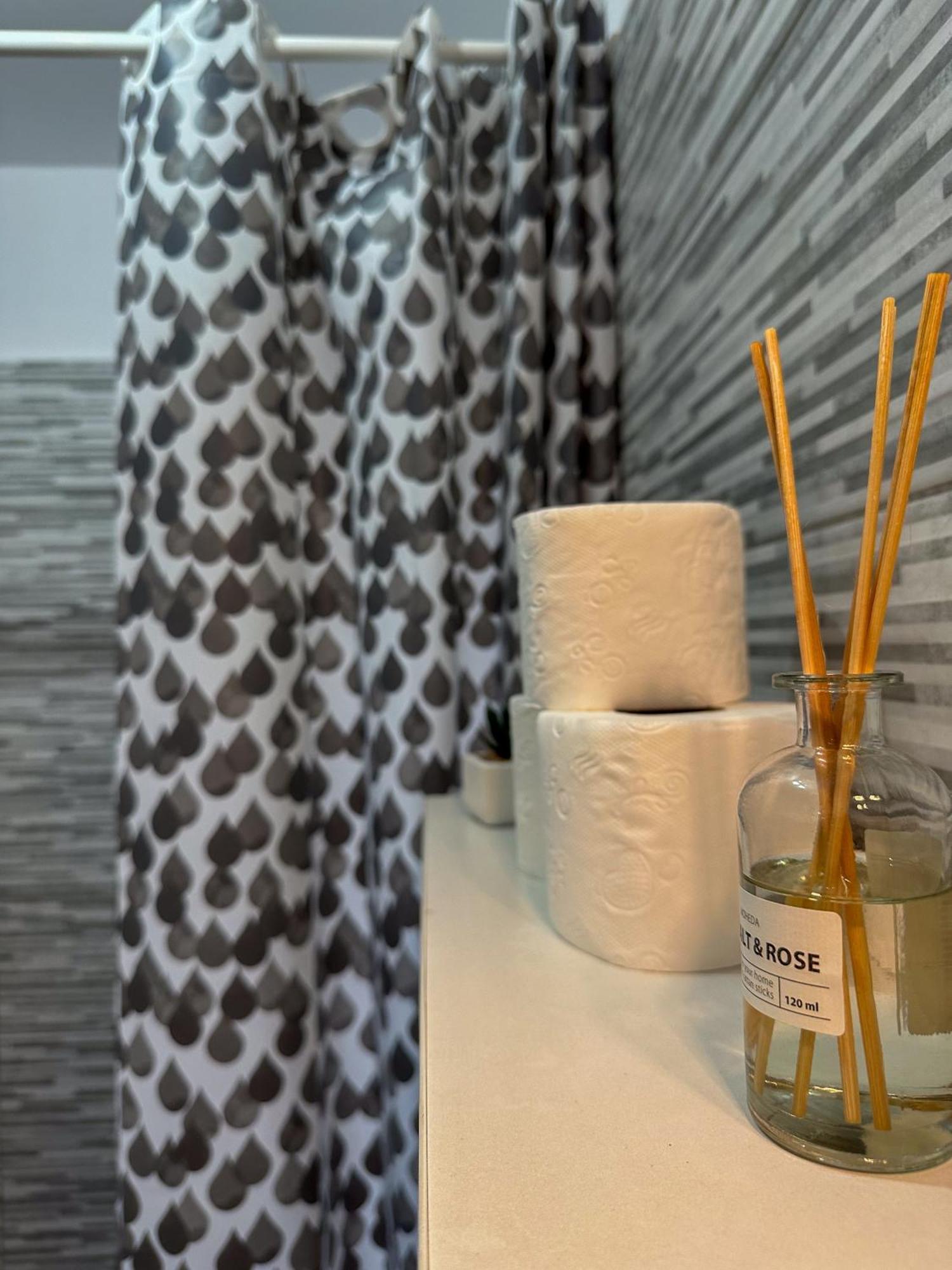 Serenity House Apartments Sibiu Quarto foto